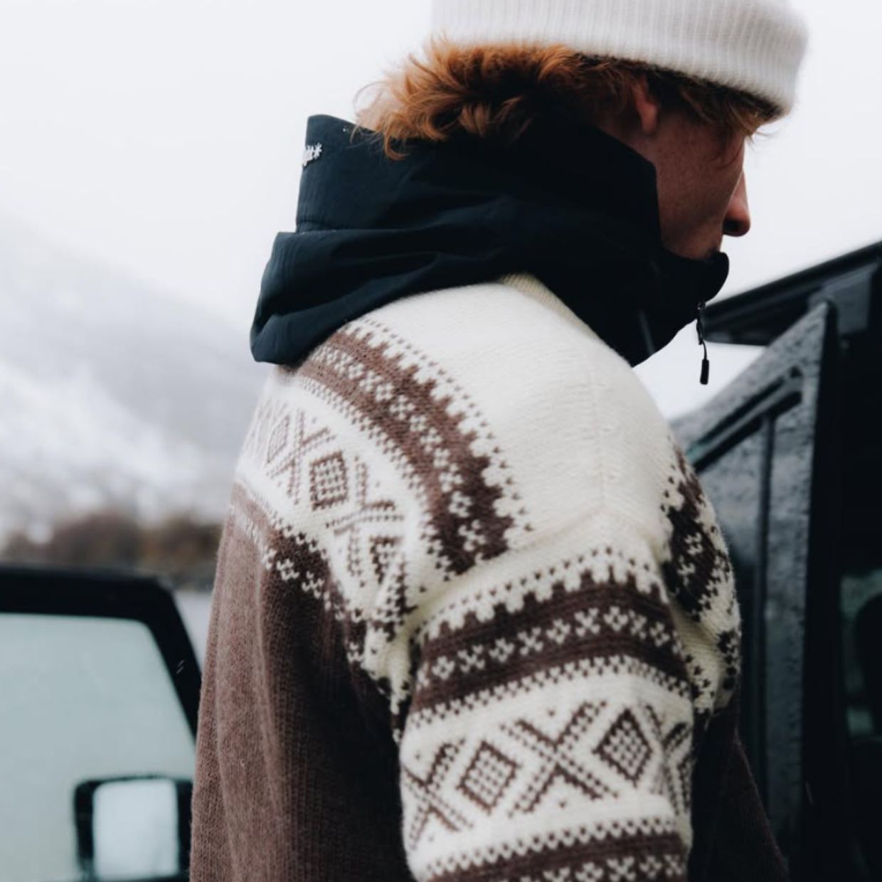 Brown and white knitted Cortina sweater worn by Norwegian Ådne Birkeland