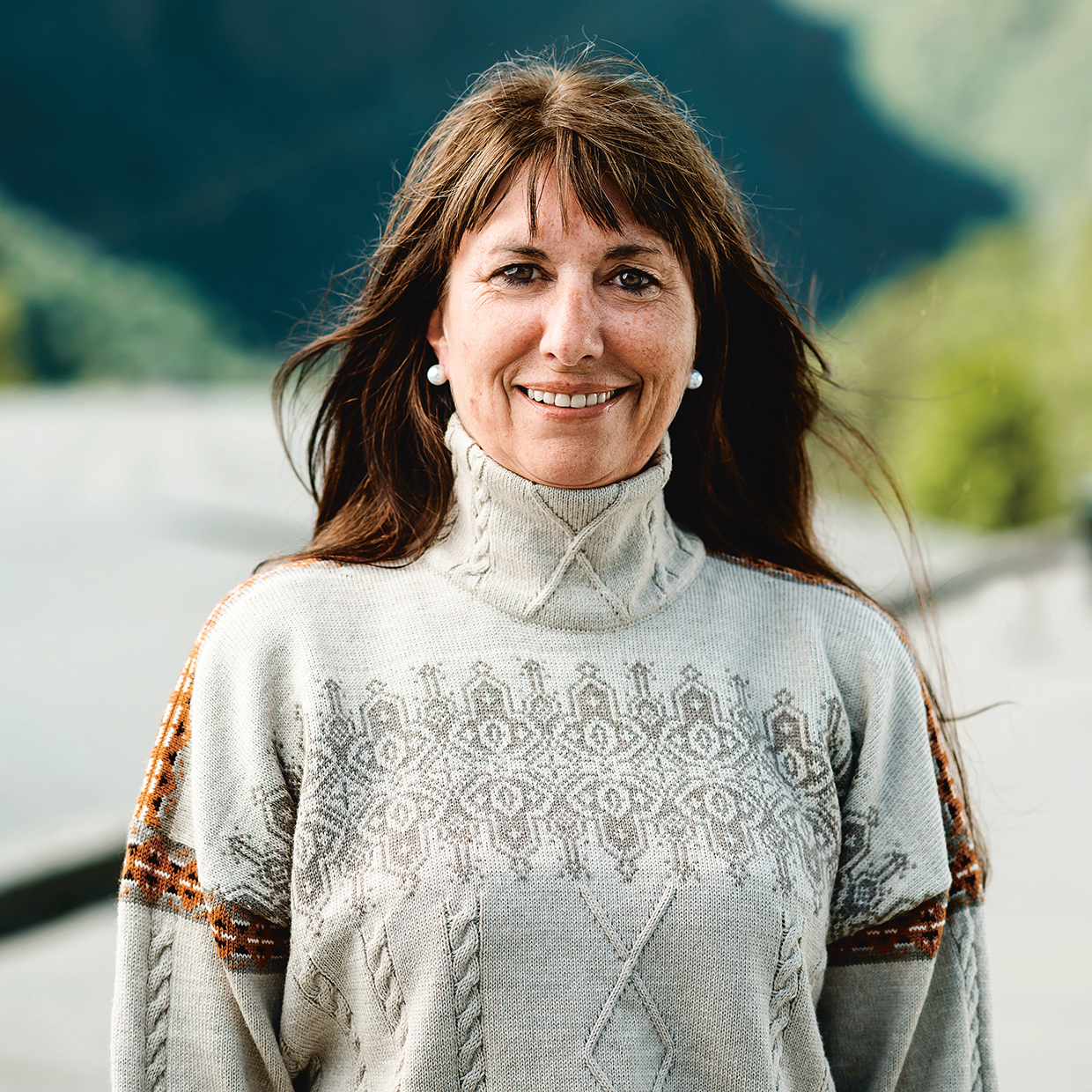 Nina, customer service, Dale of Norway